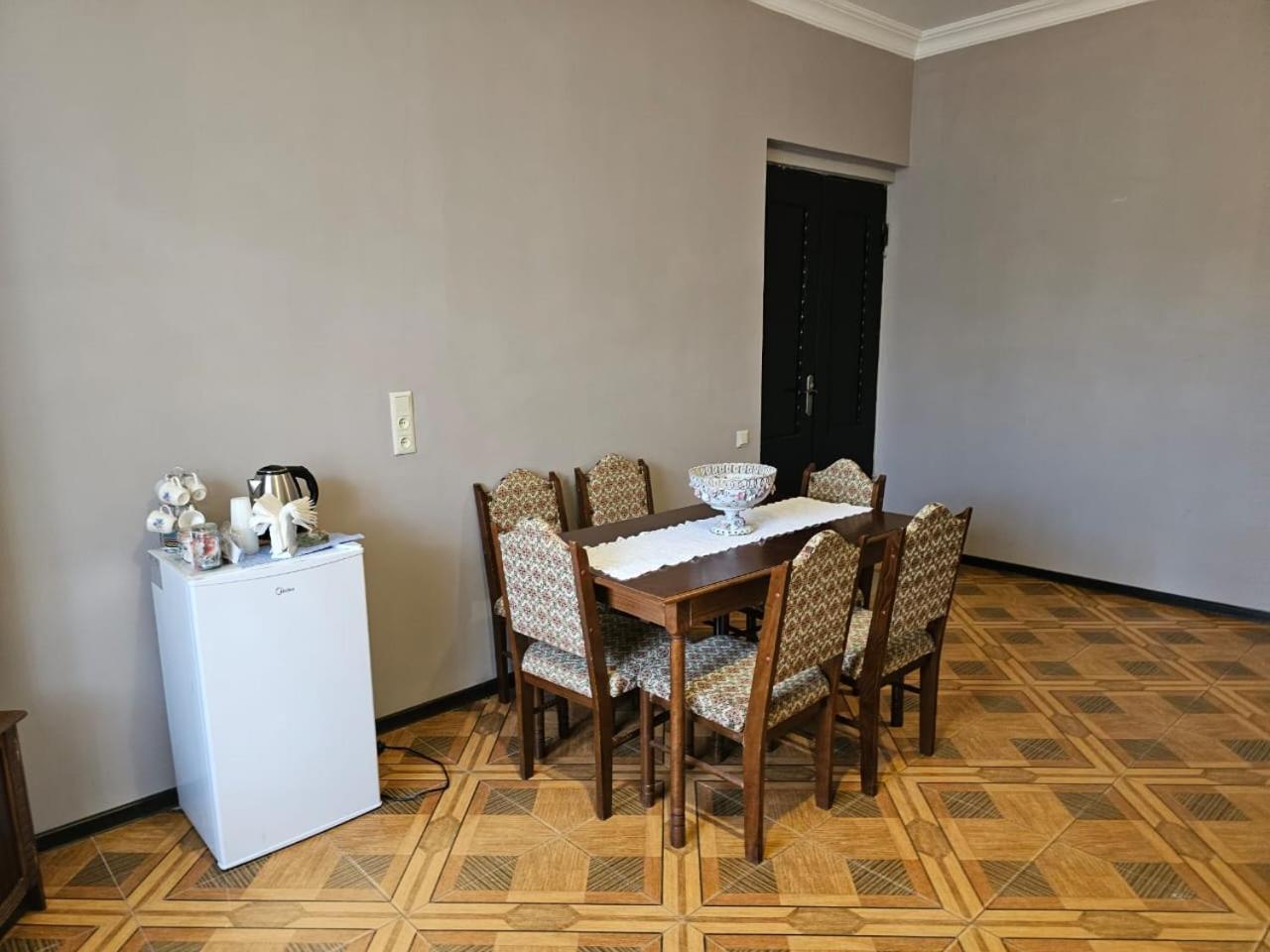 Guest House Amo كوتايسي المظهر الخارجي الصورة