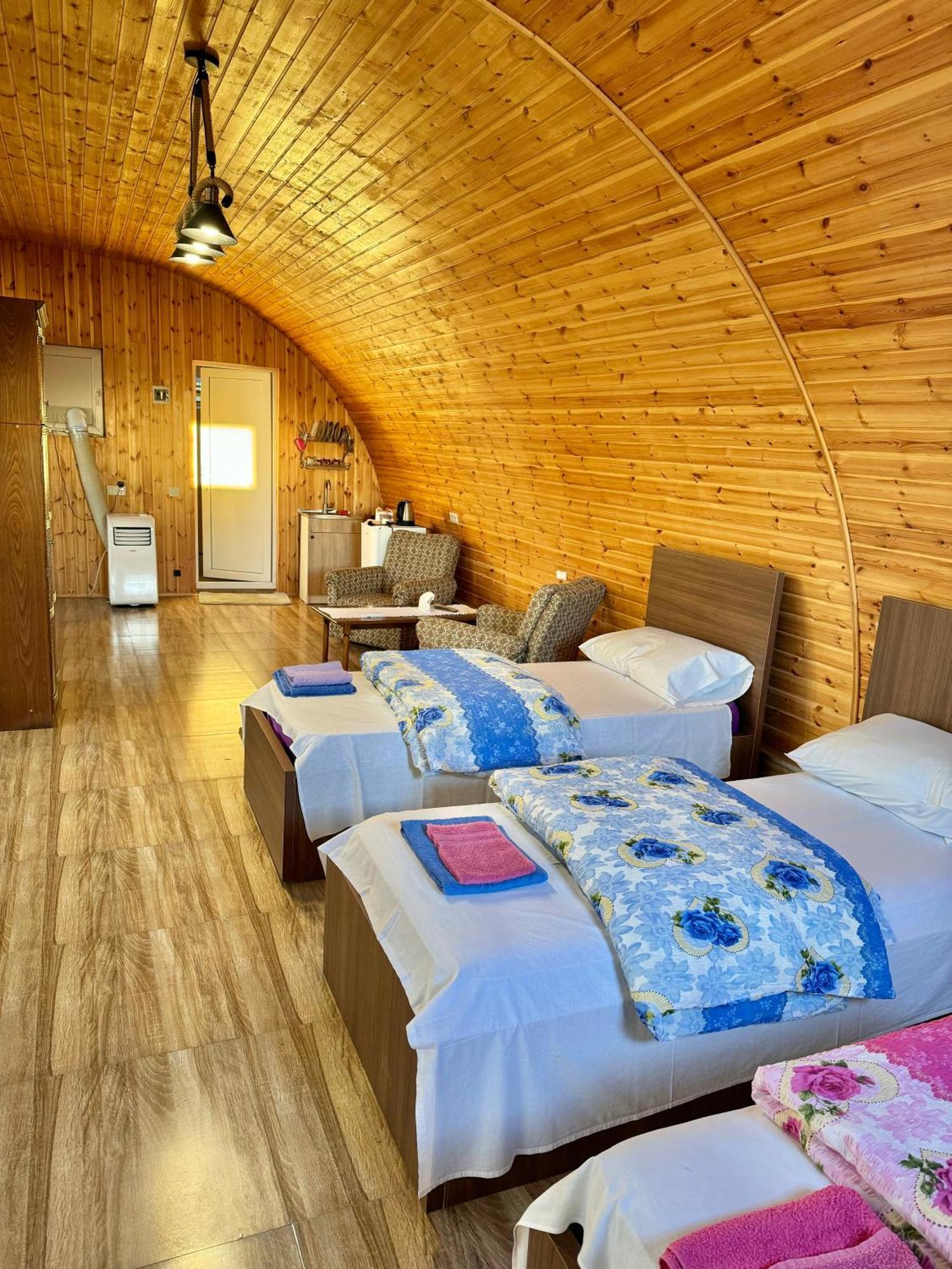 Guest House Amo كوتايسي المظهر الخارجي الصورة