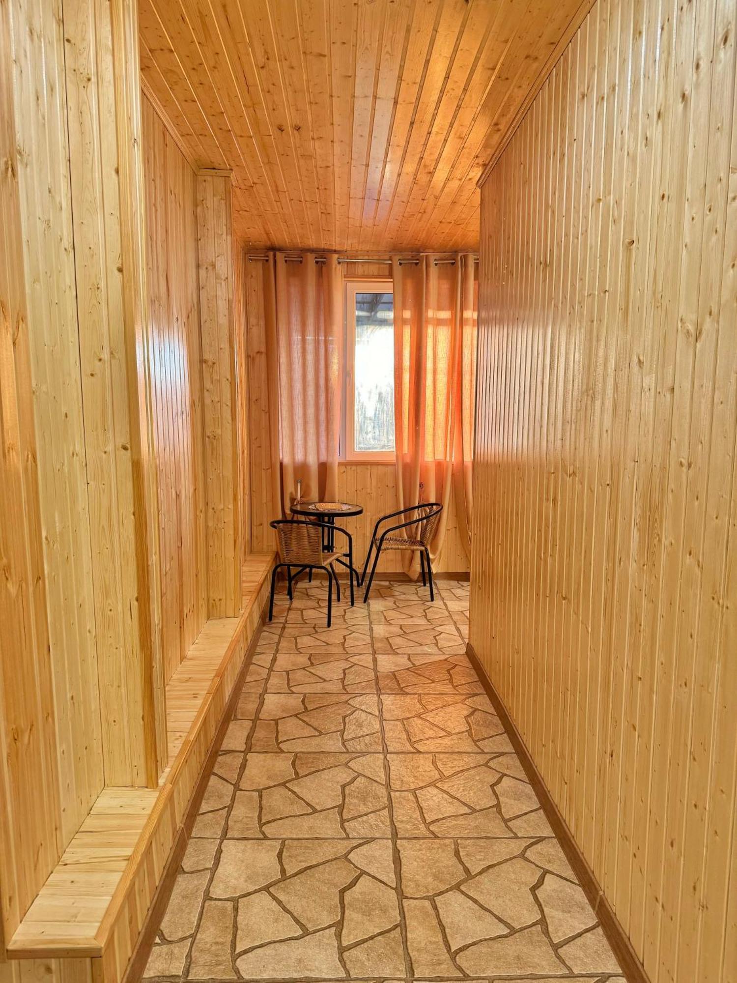 Guest House Amo كوتايسي المظهر الخارجي الصورة